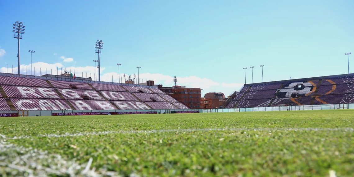 Reggina-Vibonese, corsa al biglietto: sold out il primo settore