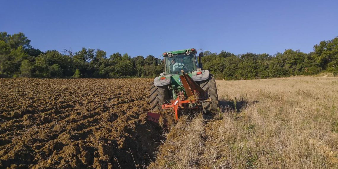 Gasolio agricolo, Coldiretti: “Lo sconto del 20% alleggerisce i costi”