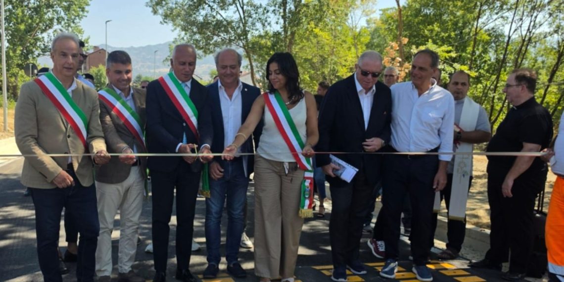 Aperta la nuova strada che collega Cosenza alle Serre cosentine