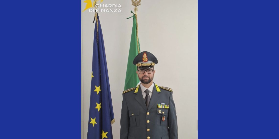GdF Crotone, cambio al vertice: Toma nuovo comandante provinciale