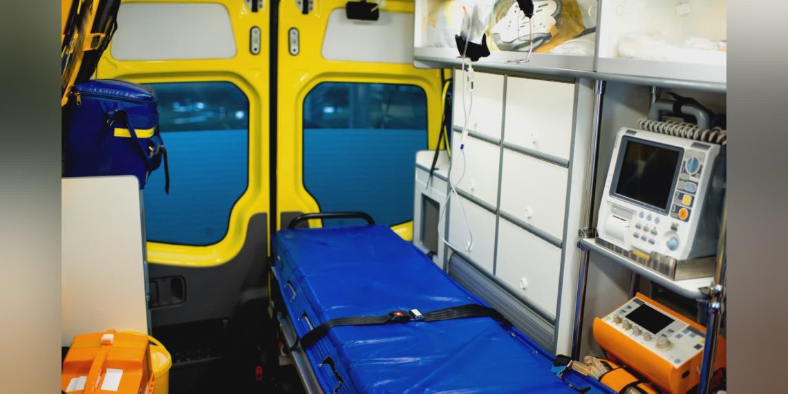 Malore mentre fa il bagno, 78enne muore a Marina di Sibari