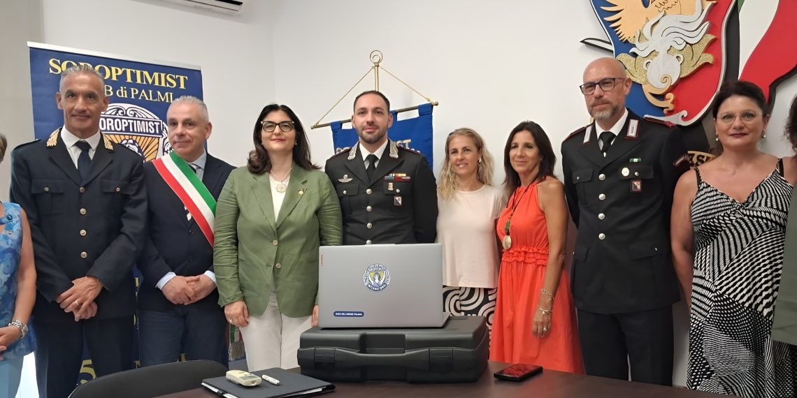 Taurianova, ai Carabinieri un kit mobile per aiutare le vittime di violenza di genere e domestica