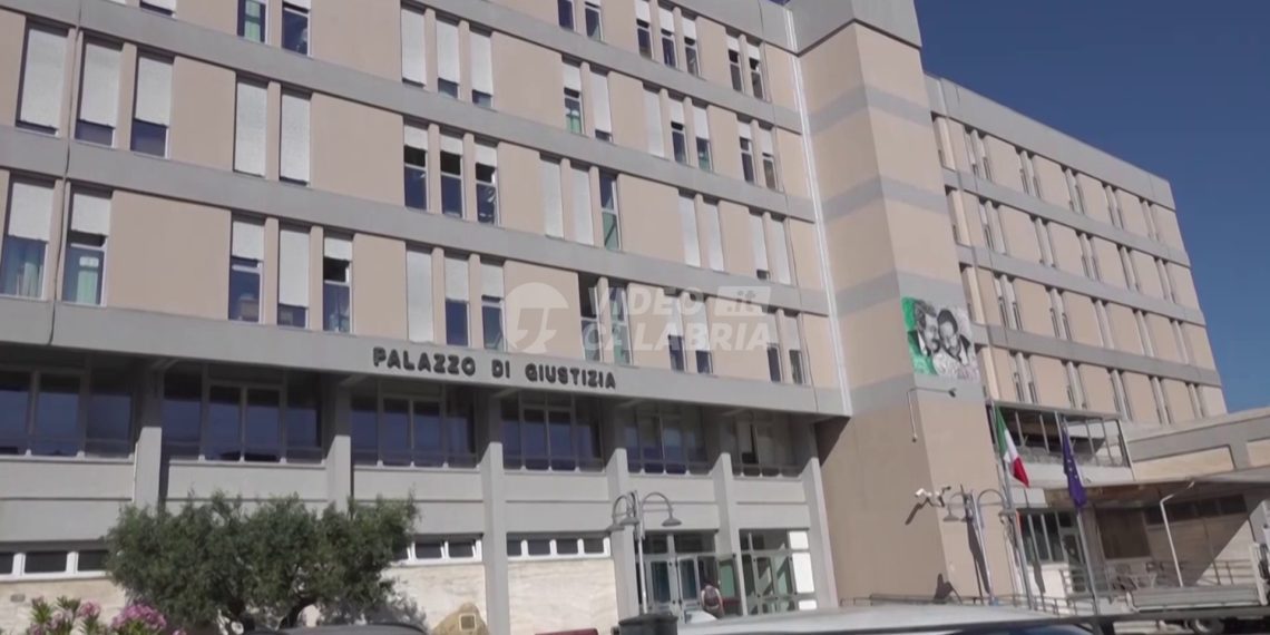 Naufragio di Cutro: in aula la testimonianza di due finanzieri