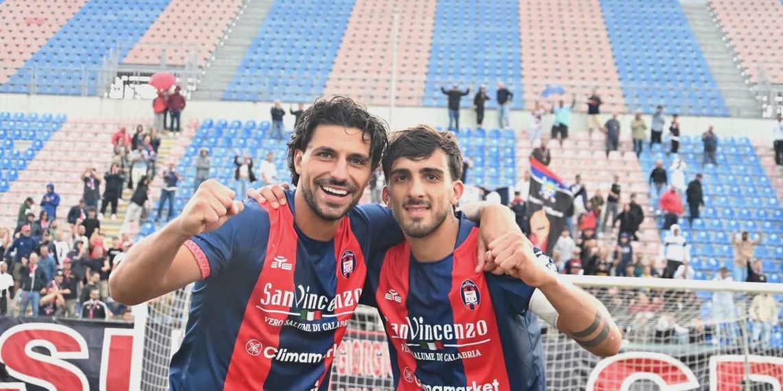 Verso Crotone-Cerignola: Greco chiamato a fari punti. Davanti c’è Musso
