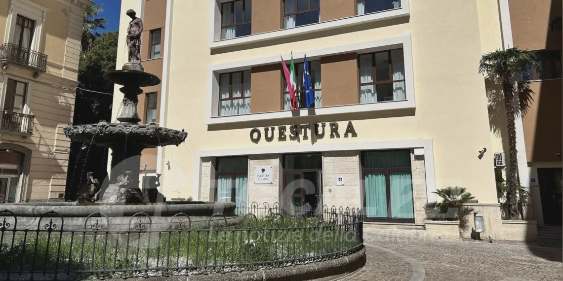 Incendio a scooter e abitazione di un avvocato, 2 arresti a Catanzaro