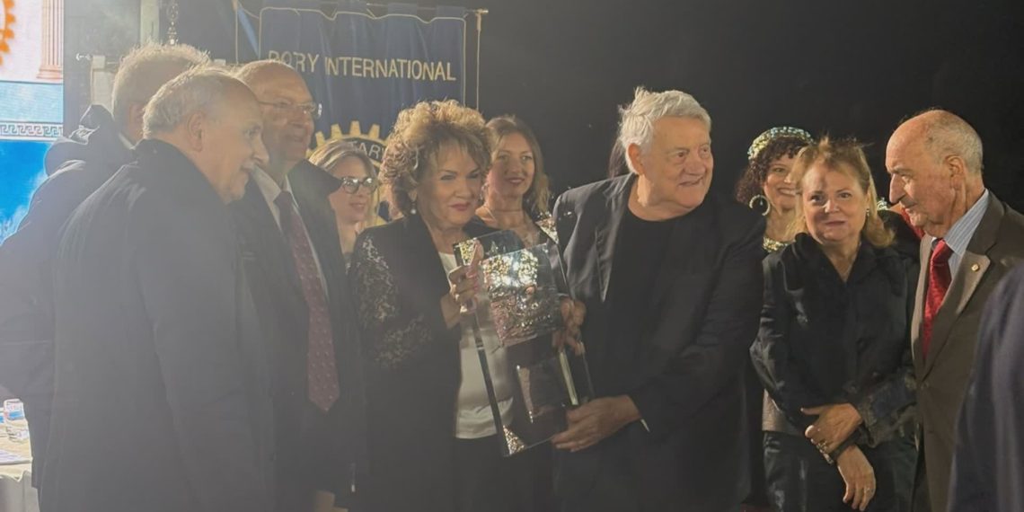 Gerardo Sacco premiato a Metaponto con il Premio Colonie Magna Grecia