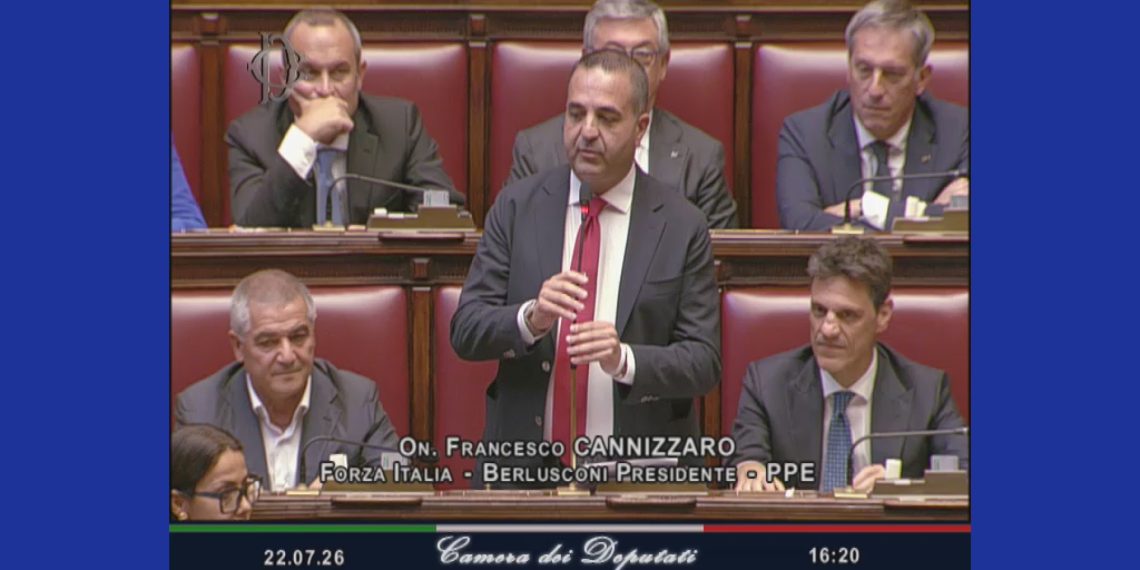 Cannizzaro si dimette da deputato: il congedo alla Camera
