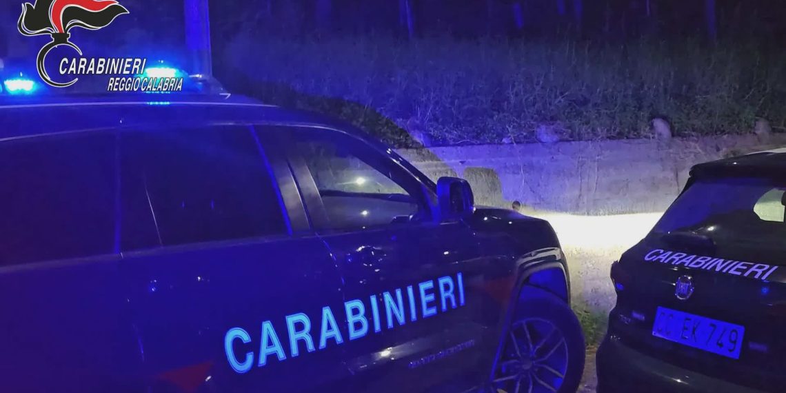 Taurianova, sente dei lamenti e chiama il 112: soccorso un 89enne
