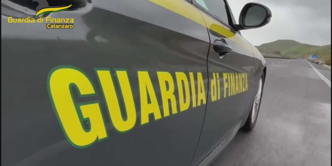 Guardia di Finanza, Estate sicura nel Catanzarese, intensificati i controlli