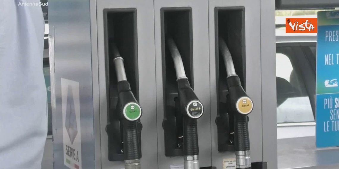 Caro carburanti, CGIA: diesel +36% in sette mesi