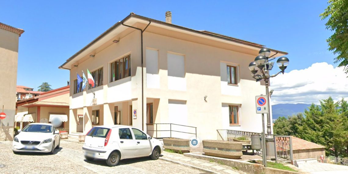La Prefettura di Cosenza sospende il Consiglio comunale di Carolei