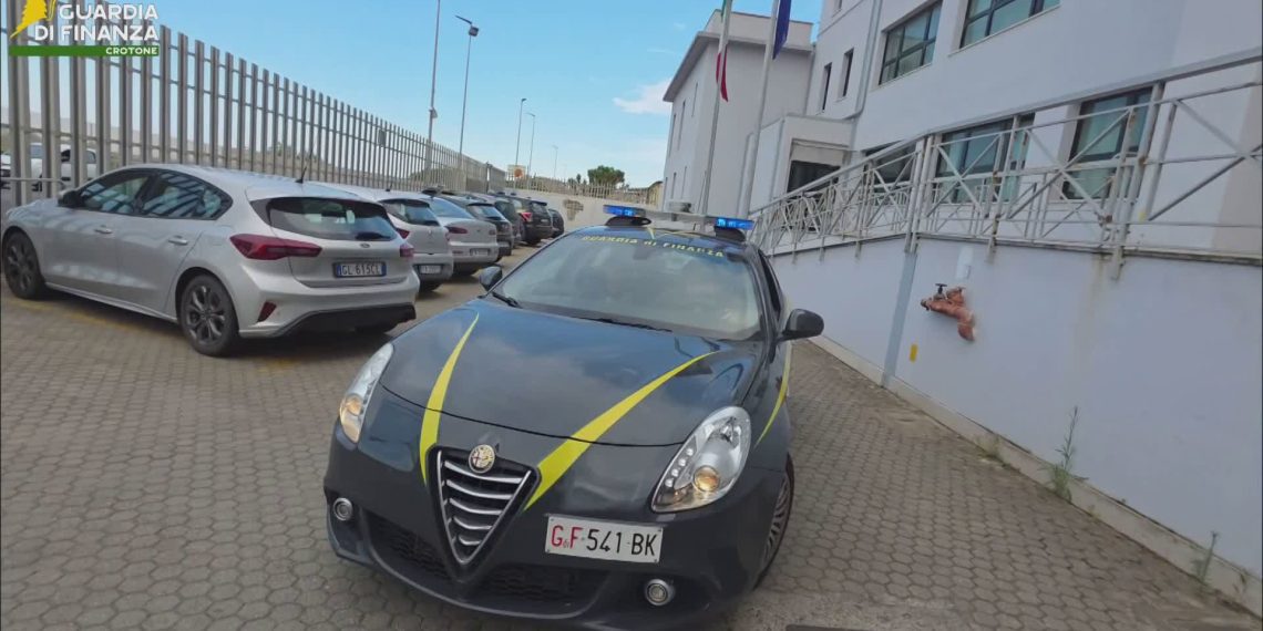 Bancarotta fraudolenta: arrestati due imprenditori