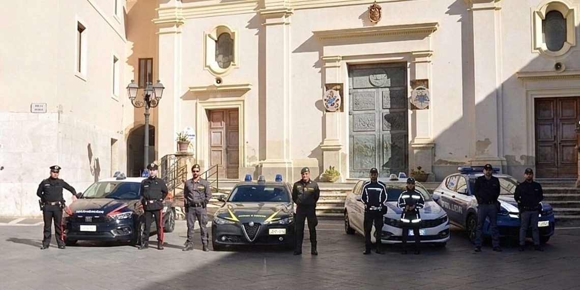 Crotone, operazione Focus ’Ndrangheta: multe per 17mila euro