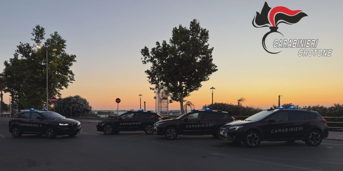 Movida sicura a Crotone, controlli dei Carabinieri tra strade e locali
