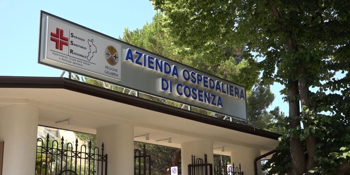 Cosenza, medico aggredito al Pronto soccorso