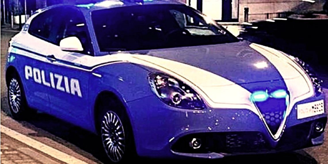 Controlli straordinari a Isola Capo Rizzuto: verifiche e multe della Polizia