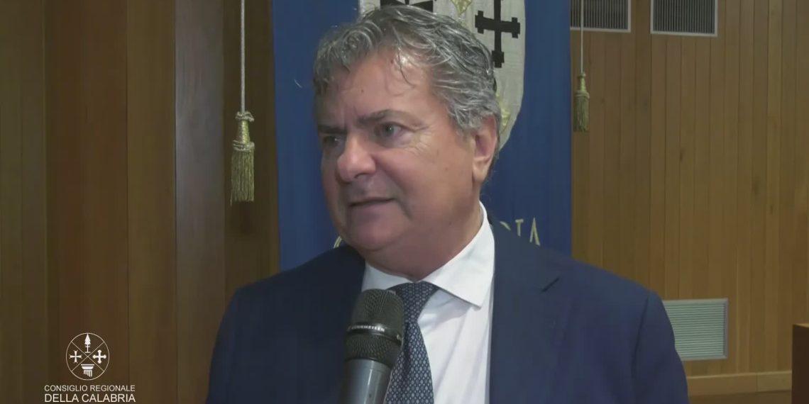 Spiagge demaniali, nessun ricorso del Governo contro la Calabria