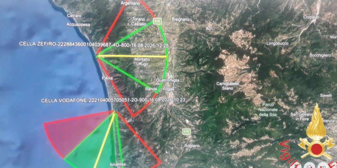 Iniziate le operazioni di recupero del velivolo precipitato