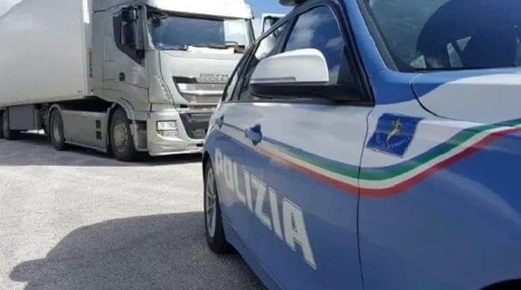 Costa ionica cosentina, controlli sui trasporti alimentari: multe per 3.000 euro