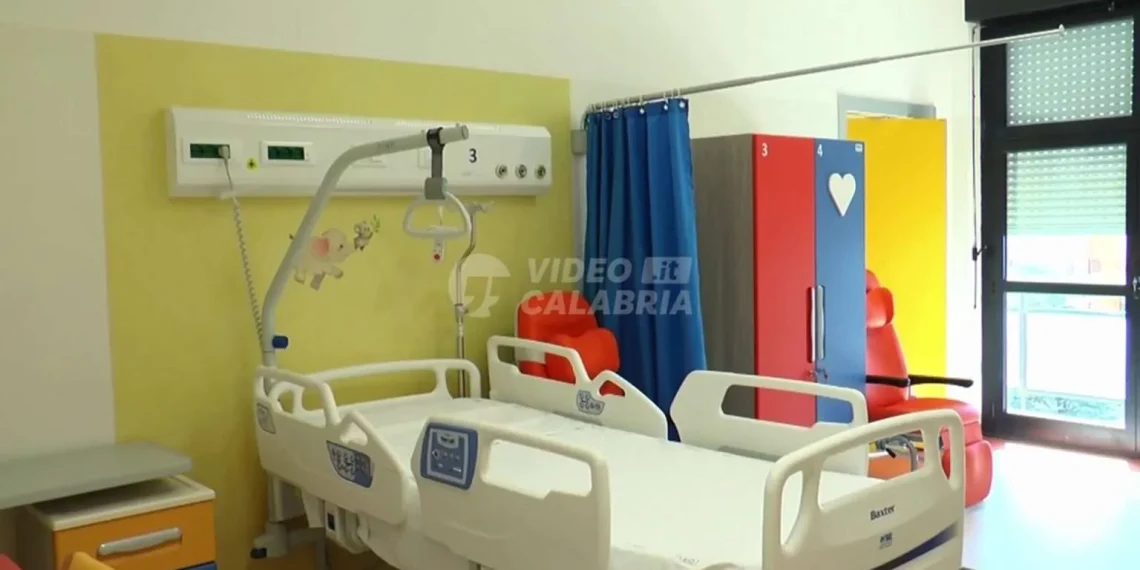 Bimbo morto a Catanzaro, l’autopsia rivela una meningoencefalite da sesta malattia