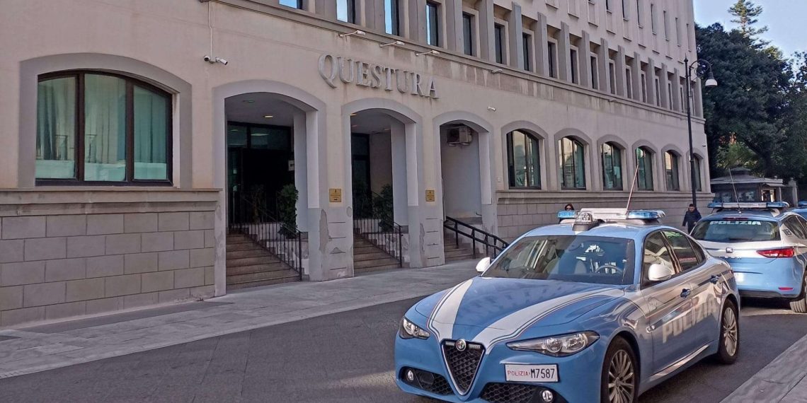 Tre ultras della Reggina indagati per estorsione alla vecchia dirigenza